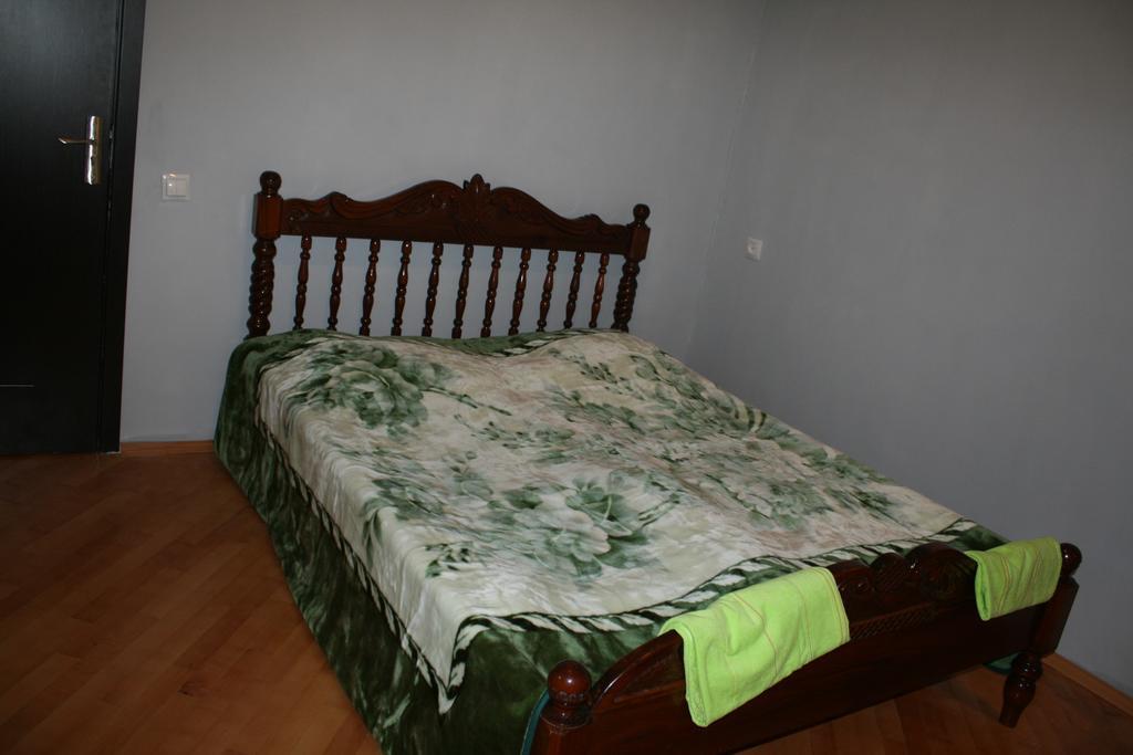 Guest House Lviv Грузия Kutaisi Rom bilde